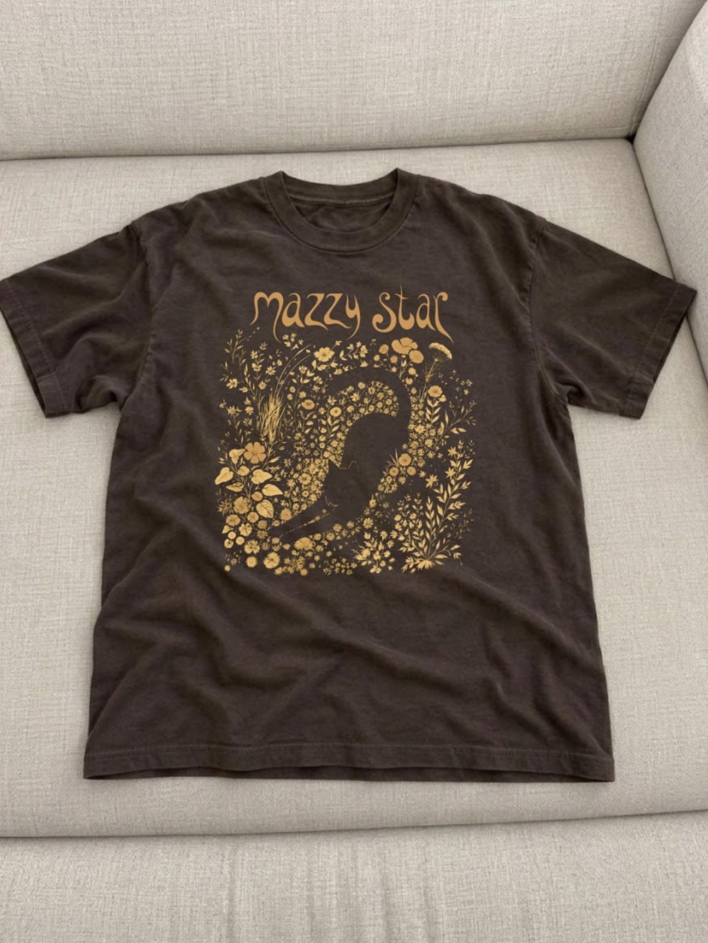 Brown Mazzy Star Short Sleeve Graphic Tee - Yellow Print